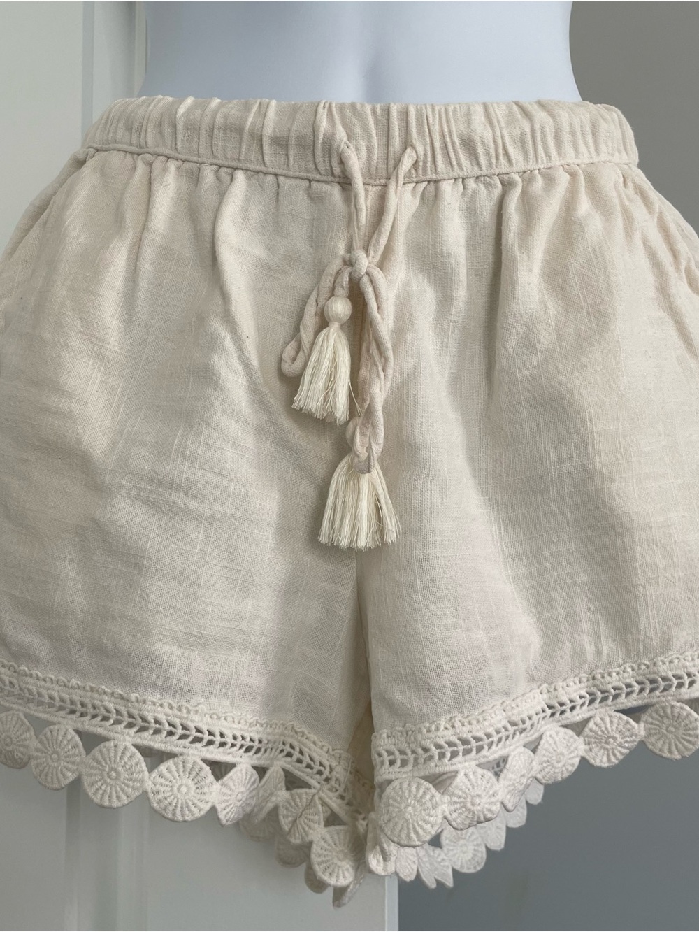 aerie Cream Tie-Waist 100% Cotton Beach Shorts with Crochet Trim